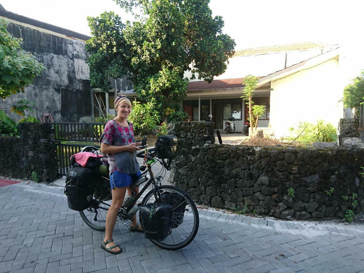 Srikaloka 12 Kostel - For Female And Couple Apartment Yogyakarta Exterior photo